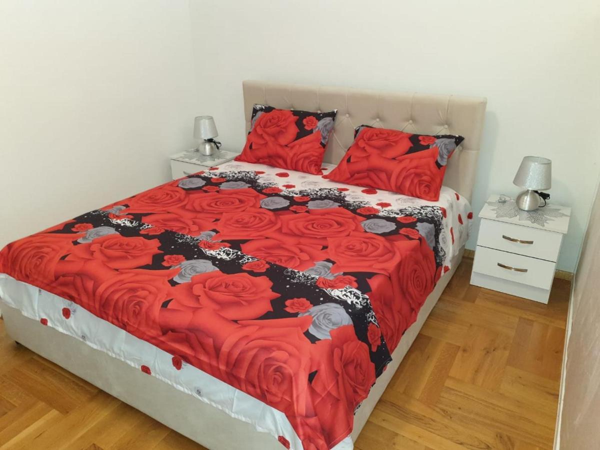 Montenegrin Beauty Star Apartment Bar Ngoại thất bức ảnh